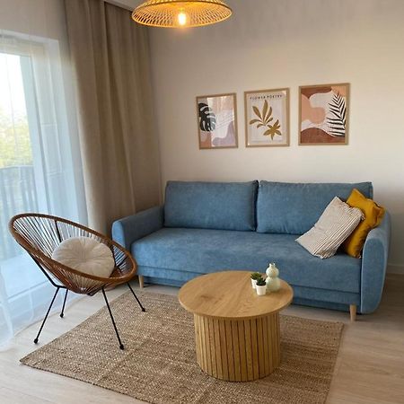 Metro Szwedzka Apartament Orange Warschau Buitenkant foto