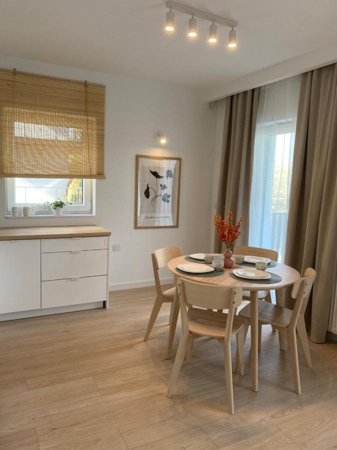 Metro Szwedzka Apartament Orange Warschau Buitenkant foto